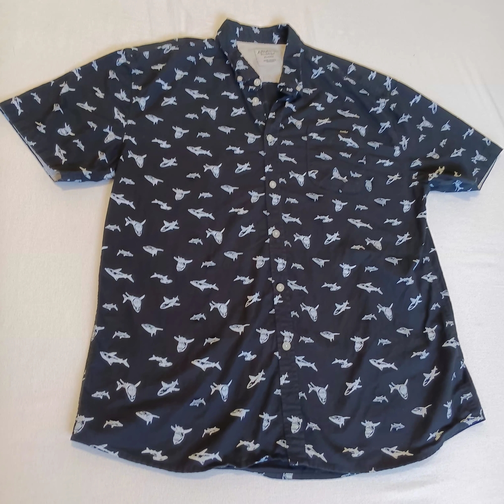 Alpha Beta Men's XL Black Shark Button Up Shirt Casual Fun Print Coast Neutral